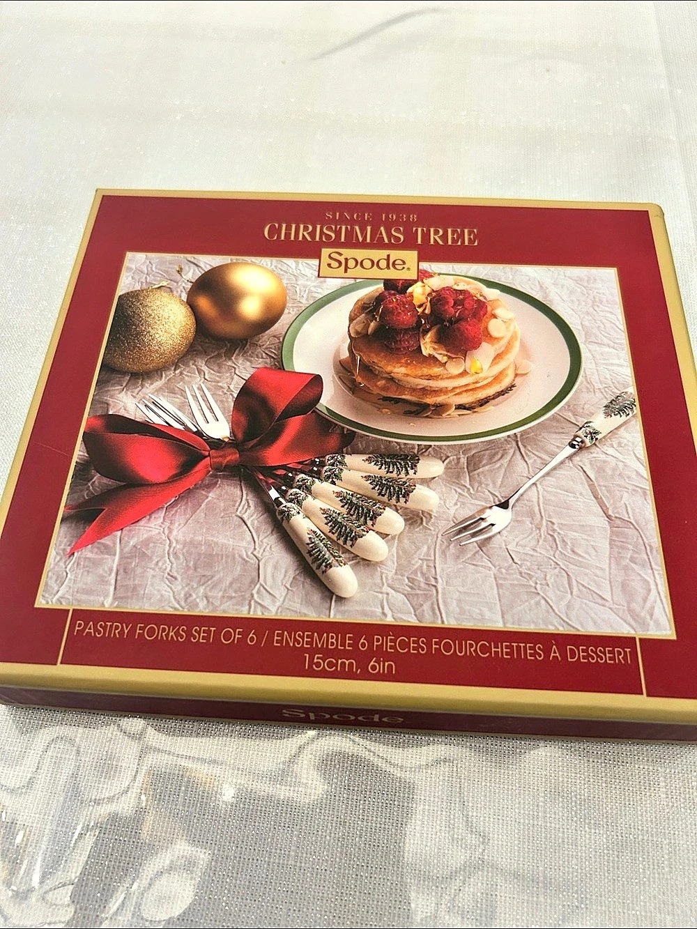 Spode Christmas Tree Pastry Forks Set of 6 Red & White brand new in gift box